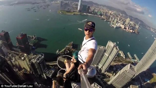 1409046069213_wps_14_skyscraper_selfie_kids_cr